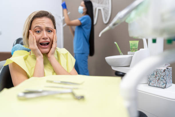 Best Emergency Tooth Extraction in , MI